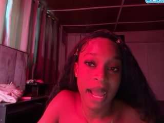 iluvsaffire-bleu Live Webcam on CamSoda