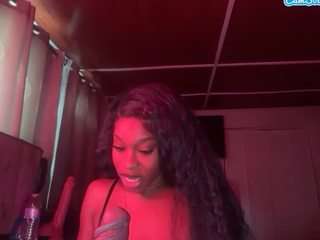 iluvsaffire-bleu live cam