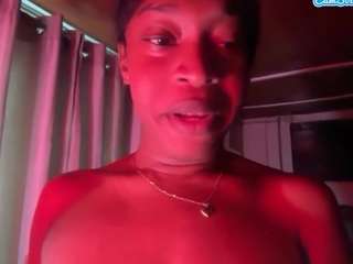 Iluvsaffire Bleu live cam preview