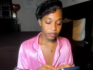 Iluvsaffire Bleu's Live Sex Cam Show