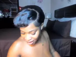Iluvsaffire Bleu's Live Sex Cam Show