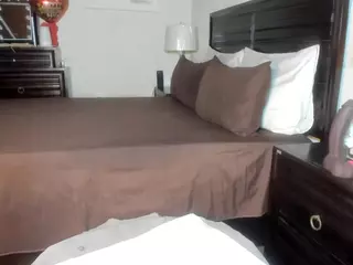 Iluvsaffire Bleu's Live Sex Cam Show