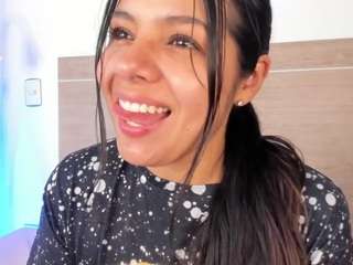 mia-daniels