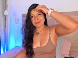 mia-daniels