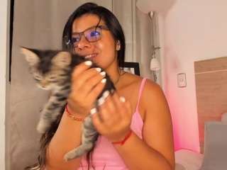 mia-daniels