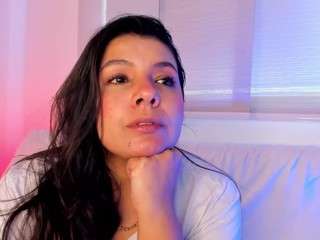 mia-daniels Live Webcam on CamSoda