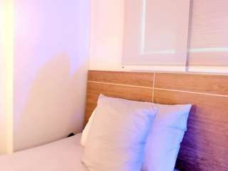 mia-daniels's CamSoda show and profile