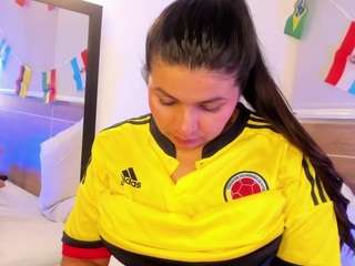 mia-daniels