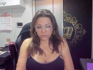 tiffanywiilson Live Webcam on CamSoda