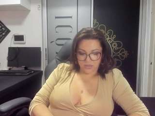 tiffanywiilson Live Webcam on CamSoda