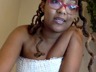 theiconicone webcam