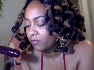 theiconicone live cam