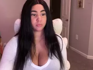 Brother taste sister's juice and big lips results
