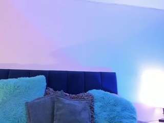  aliceholmes chat room