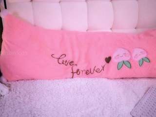 pussylovekate Live Webcam on CamSoda