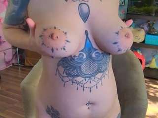 TinyToni — cam show live