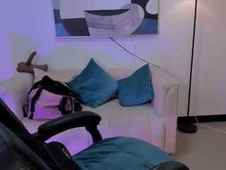 Sarah Parker live webcam show