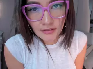 Sarah Parker's Live Sex Cam Show