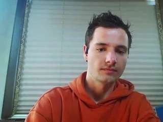 feelingverynaughty webcam model