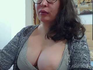 hotgenevieve