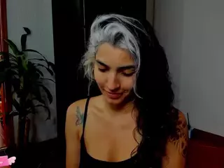Bella Trix's Live Sex Cam Show