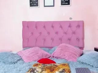 Sharon Hill's Live Sex Cam Show