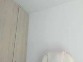le modèle luuciana est en webcam porno dans un show sur le site camsoda, il possède les tags suivants: anal,morena,tattoos,sugarbaby,striptease,plug,oil,no smoking,no drinking,nipples,black hair,nails,natural,milk,cum,brown eyes,colombia,lush,creampie,cum in pussy