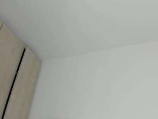 luuciana live webcam show