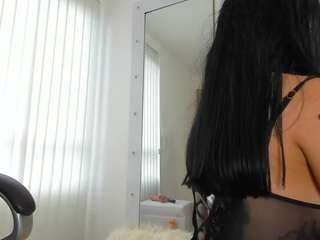 valerycruz's Cam show and profile