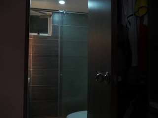 DEEPTHROAT SLUT