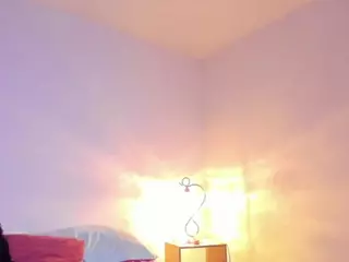 DEEPTHROAT SLUT's Live Sex Cam Show