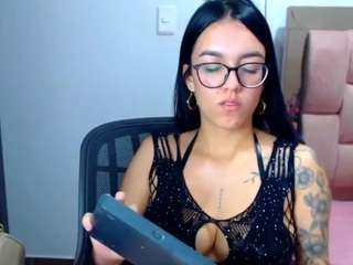 Naked Women With Glasses camsoda kyliegarcia