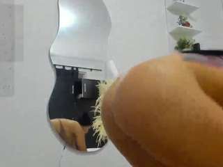 roxyrebeld's CamSoda show and profile