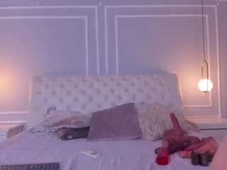 stephaniediaz Live Webcam on CamSoda