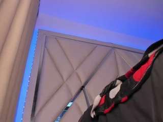 andrea-fernande Live Webcam on CamSoda
