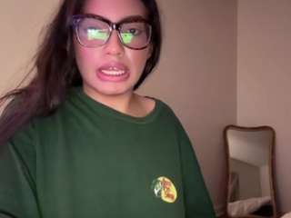 icyalexandra Live Webcam on CamSoda