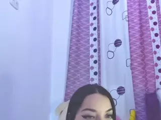 gabriielaa's Live Sex Cam Show