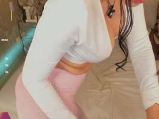 Live webcam model luisabaker on Soda Cams