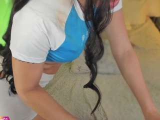 Luisa Baker live webcam show