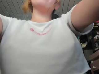 kristen1994 Live Webcam on CamSoda
