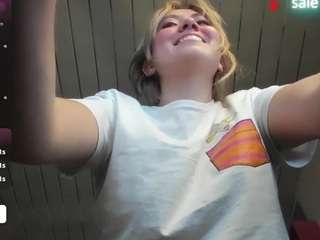 Live webcam model kristen1994 on Soda Cams