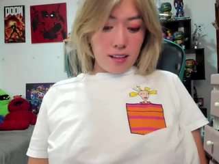 Live webcam model kristen1994 on Soda Cams