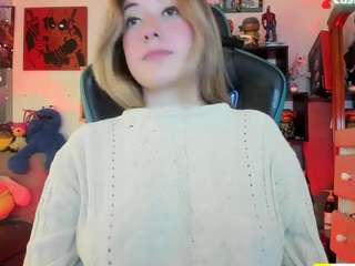 kristen1994 Live Webcam on CamSoda