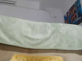 onehotblonde live cam preview
