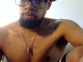 llmywood from CamSoda