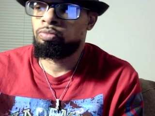 llmywood webcam model