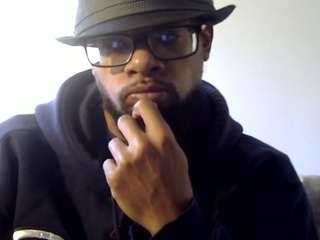 llmywood webcam model