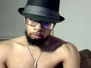 WhiskeyWood DuhGOD's Live Sex Cam Show