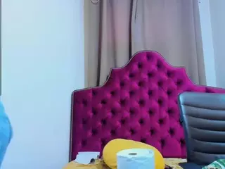 ninadee's Live Sex Cam Show