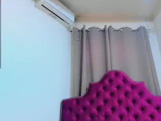 ninadee's Live Sex Cam Show